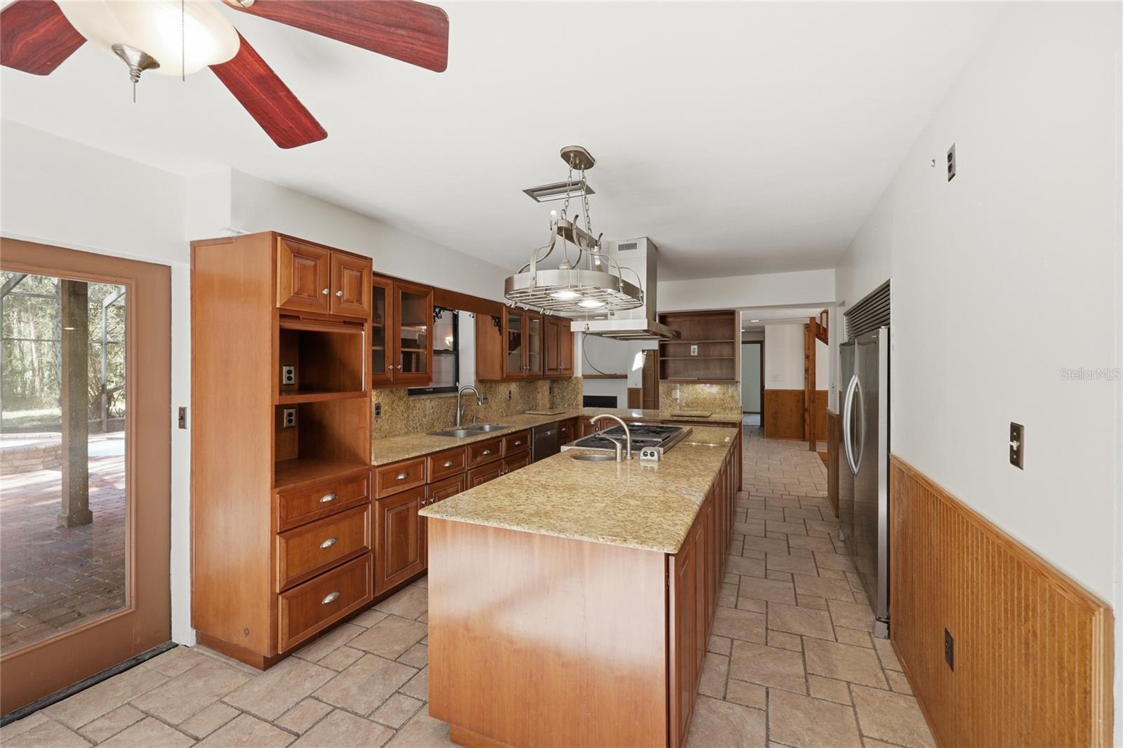 Image 39 of 73 For 11922 16th Street