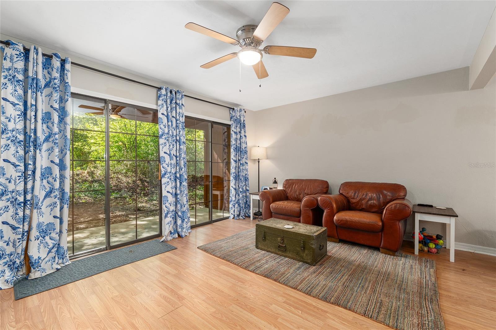 Image 12 of 53 For 900 62nd Boulevard D24