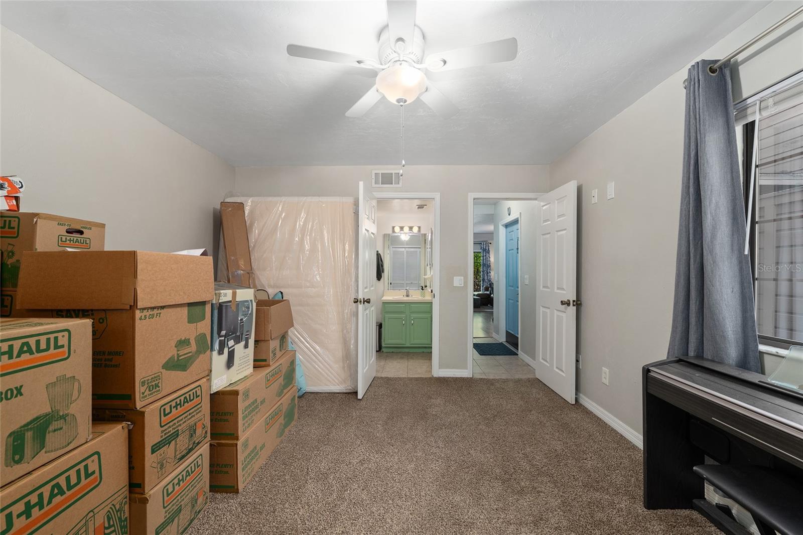 Image 21 of 53 For 900 62nd Boulevard D24