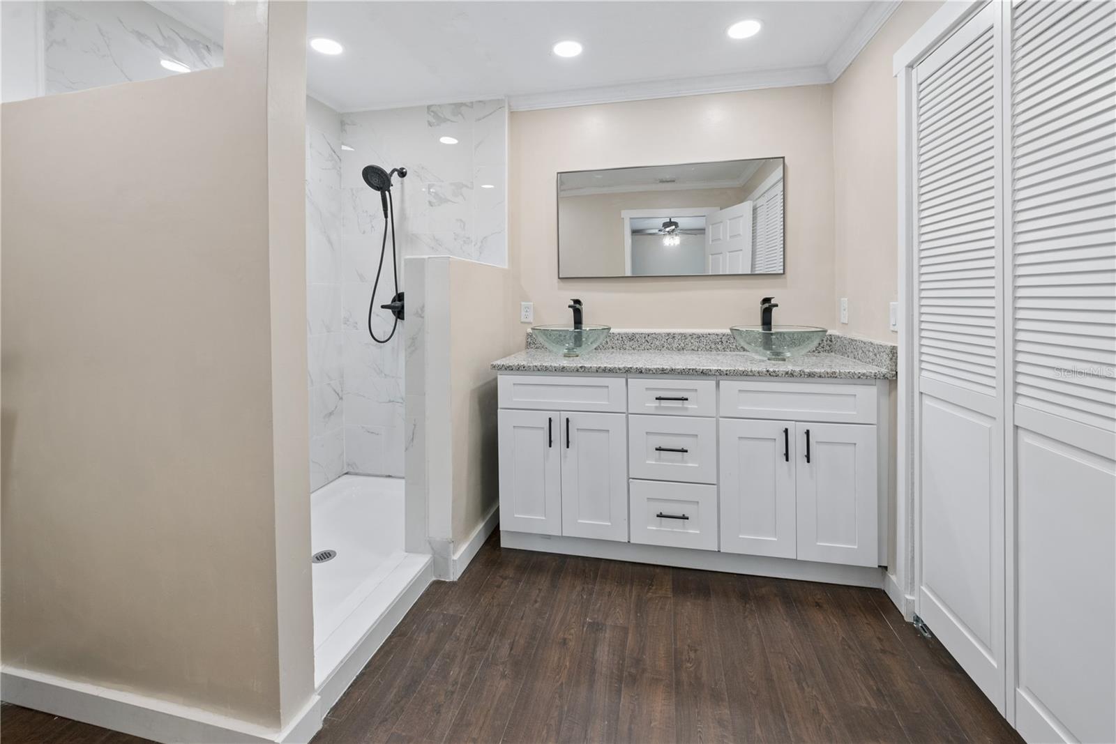 Image 32 of 40 For 3630 Strickland Avenue