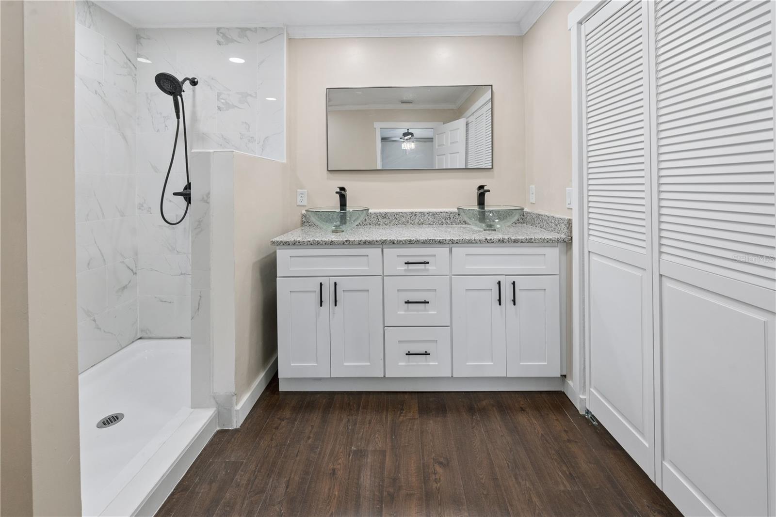 Image 33 of 40 For 3630 Strickland Avenue