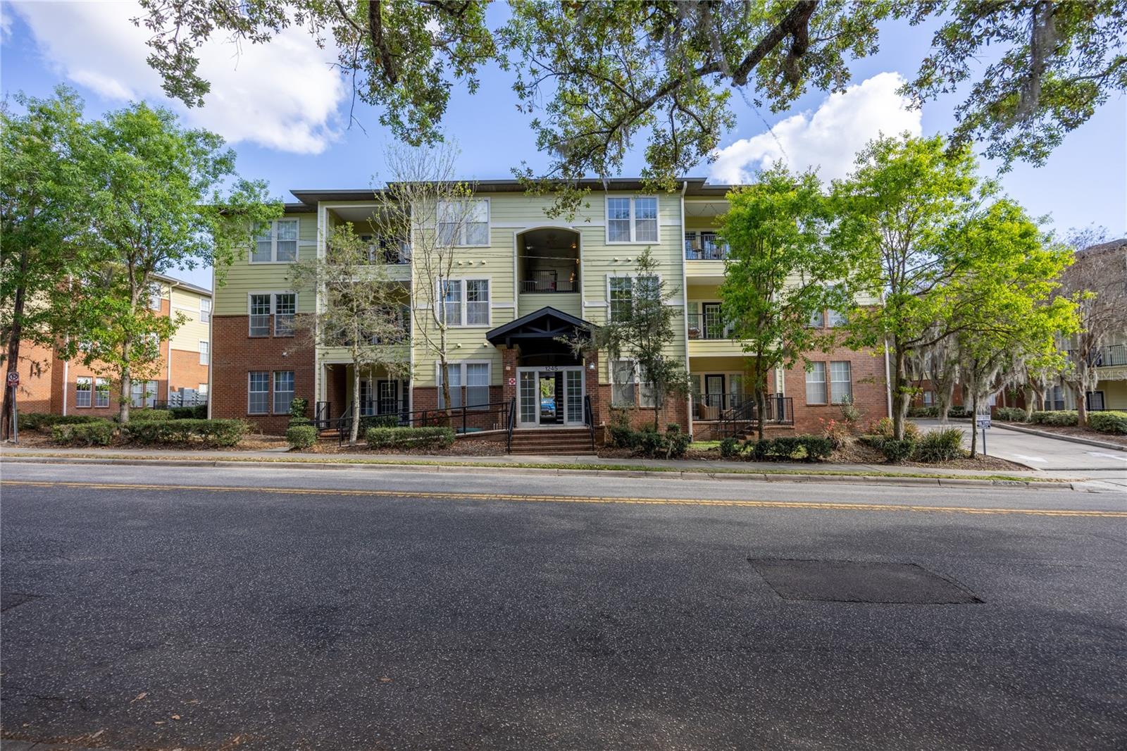 Image 2 of 25 For 1245 9th Road 202