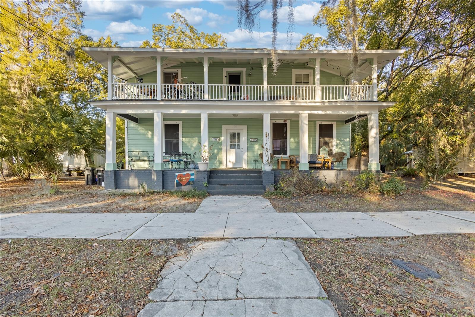 Image 12 of 14 For 824 University Avenue