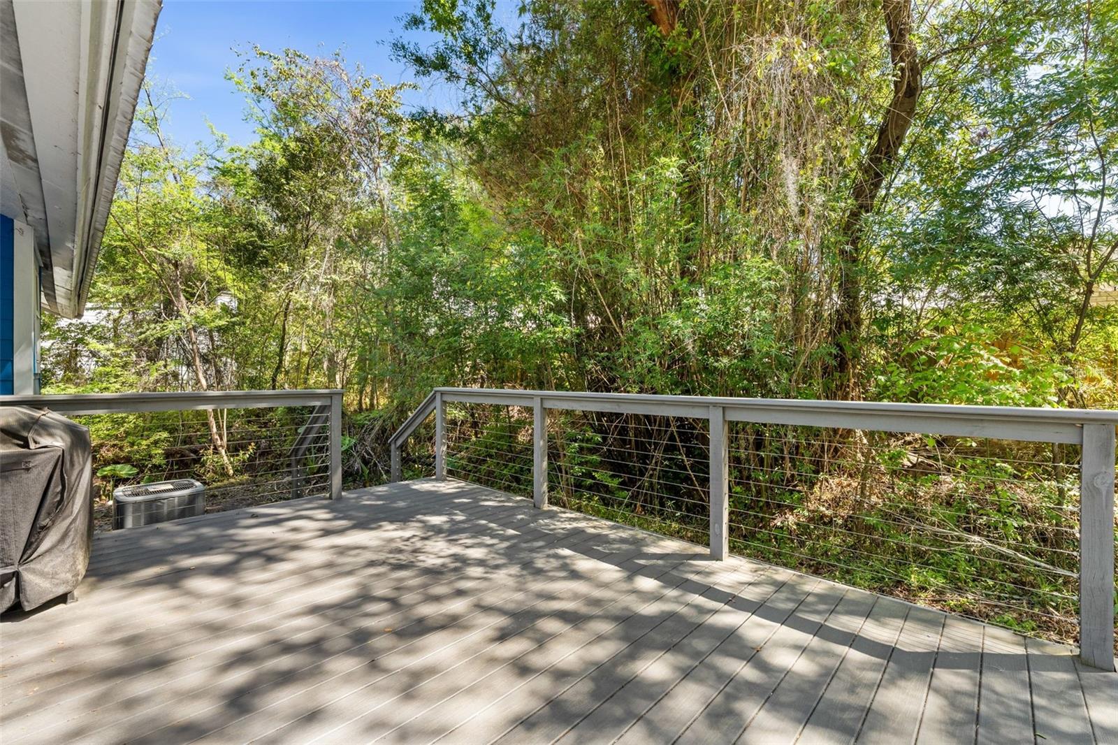 Image 20 of 34 For 2256 University Avenue