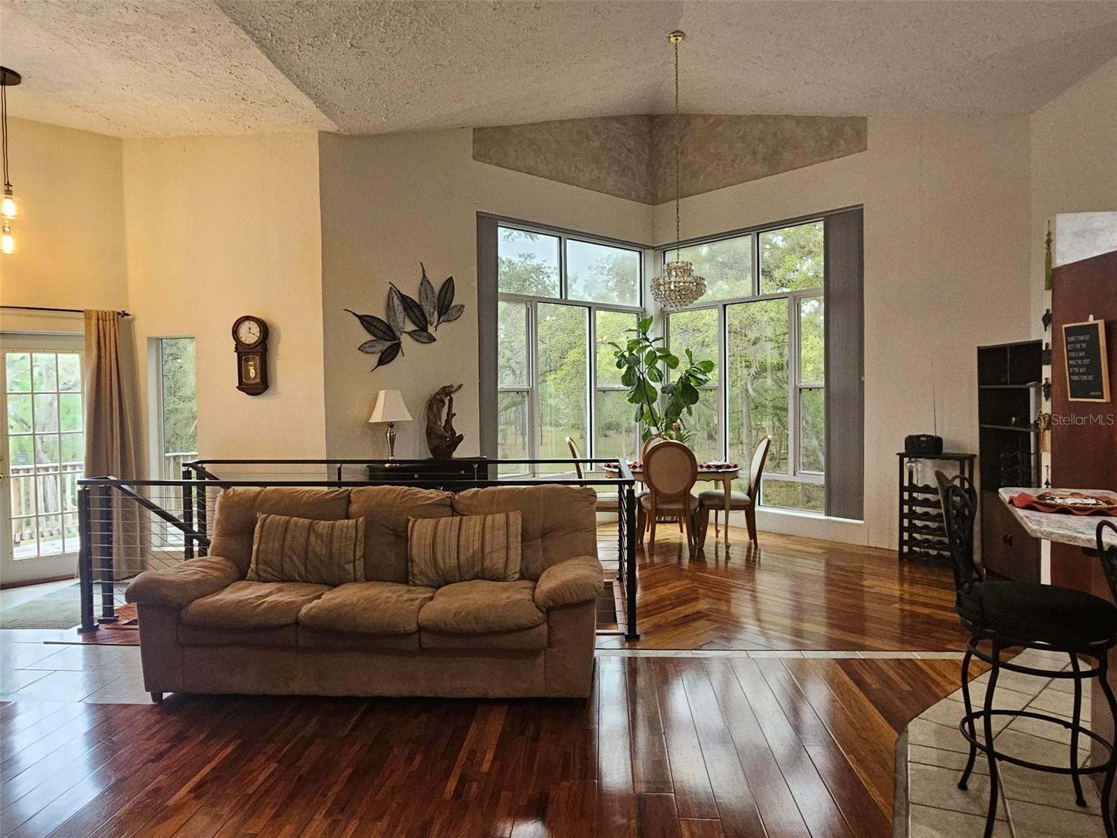 Image 3 of 51 For 4250 81st Lane