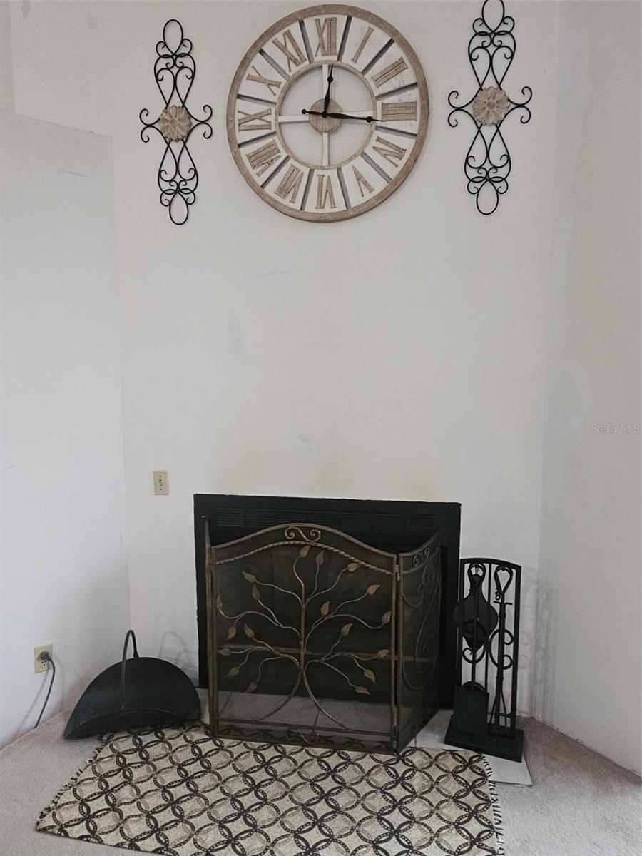 Image 32 of 51 For 4250 81st Lane