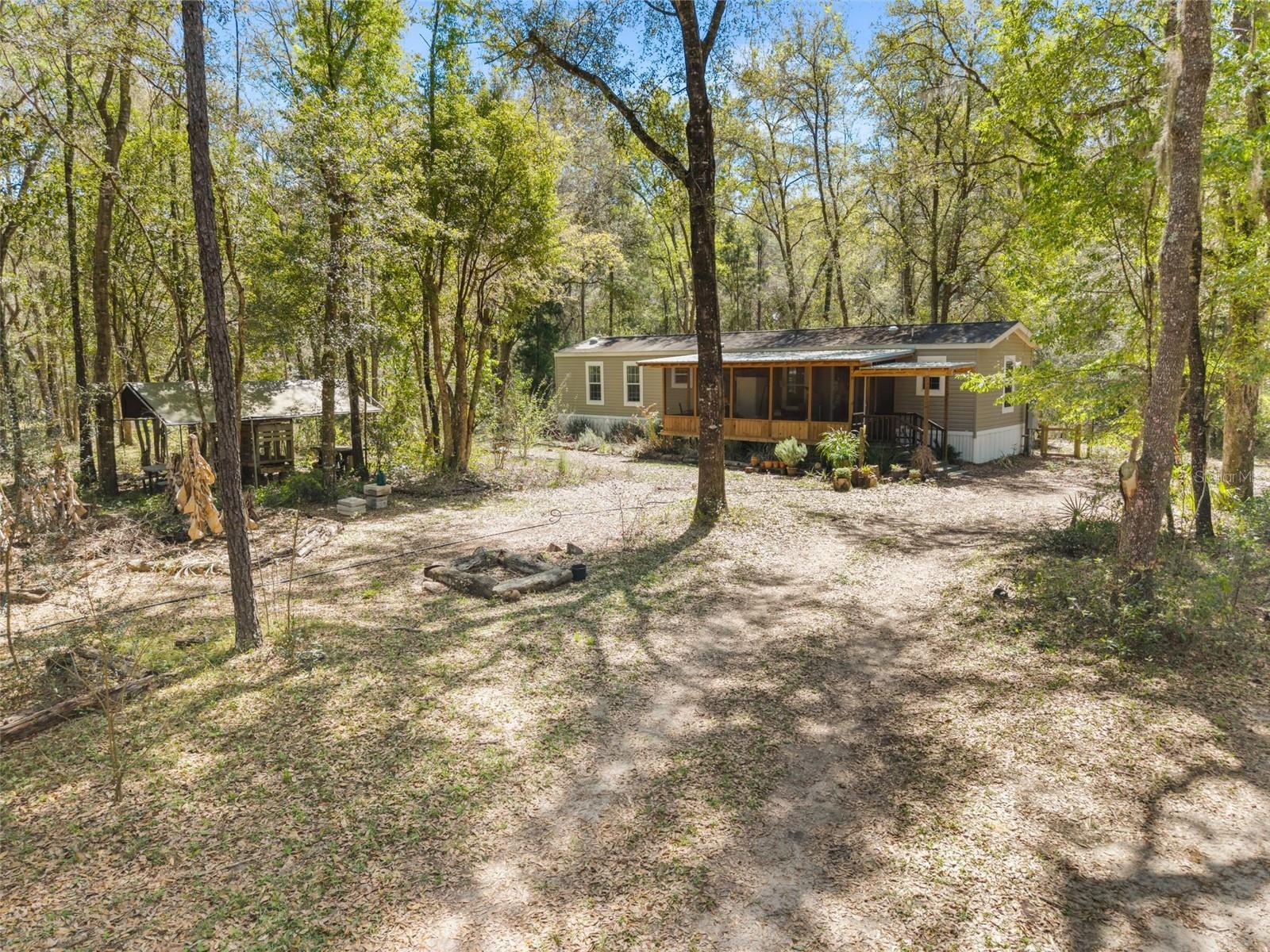 Details for 14977 County Road 2082, HAWTHORNE, FL 32640