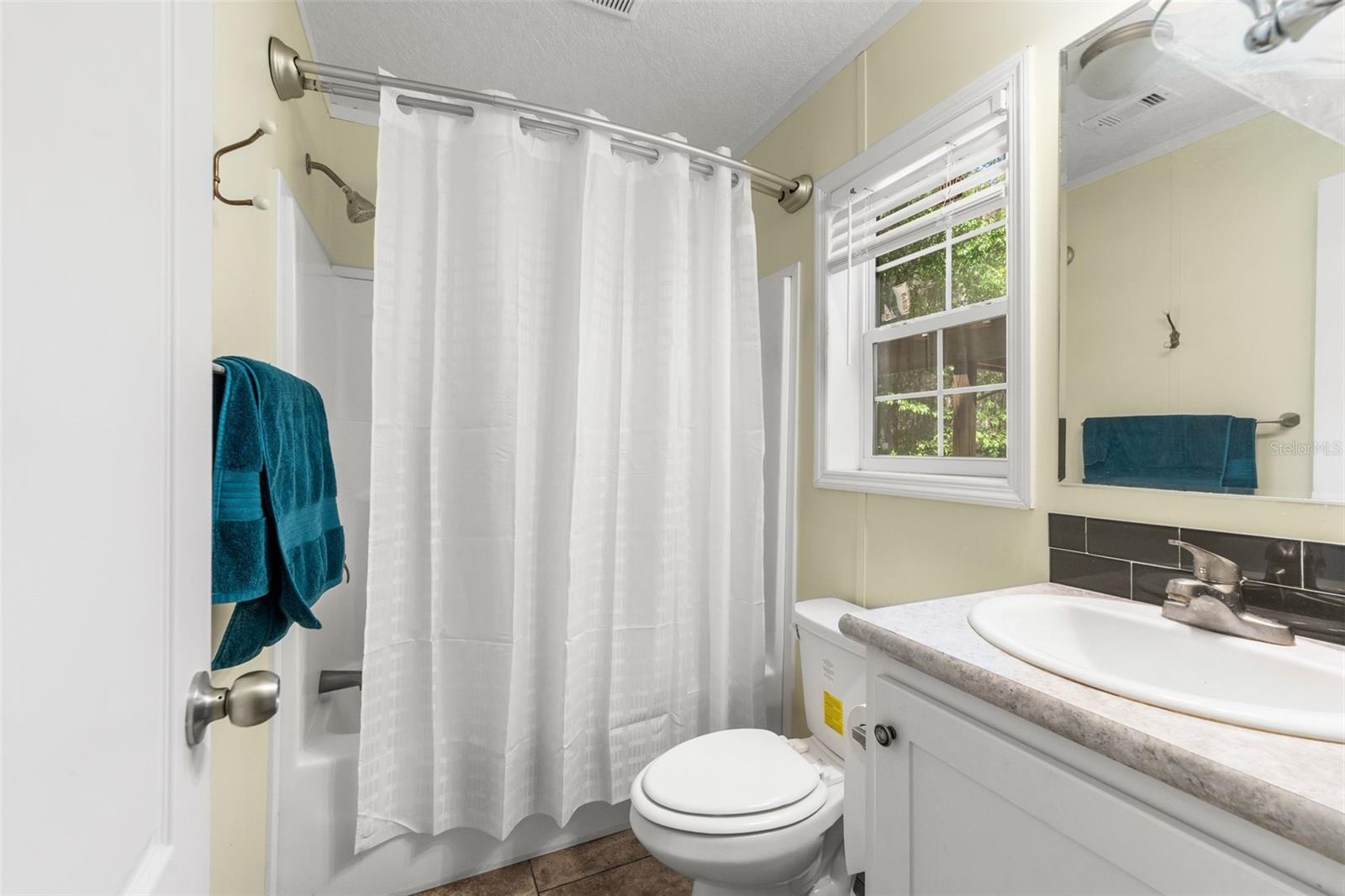 Image 16 of 42 For 14977 County Road 2082