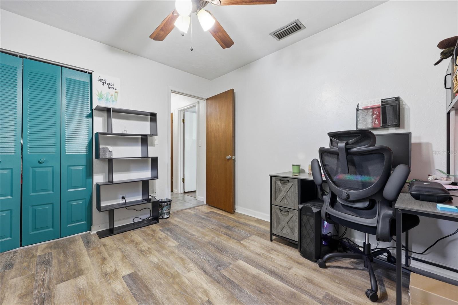 Image 15 of 24 For 10908 60th Terrace