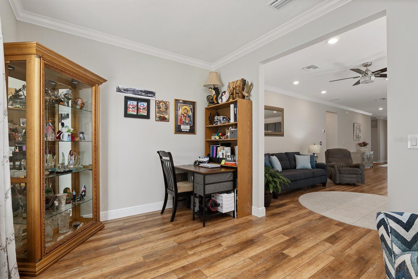 Image 5 of 12 For 24608 7th Lane