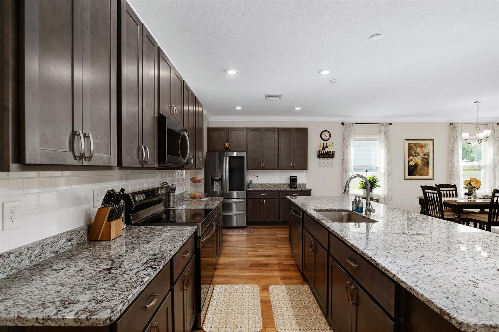 Image 7 of 12 For 24608 7th Lane