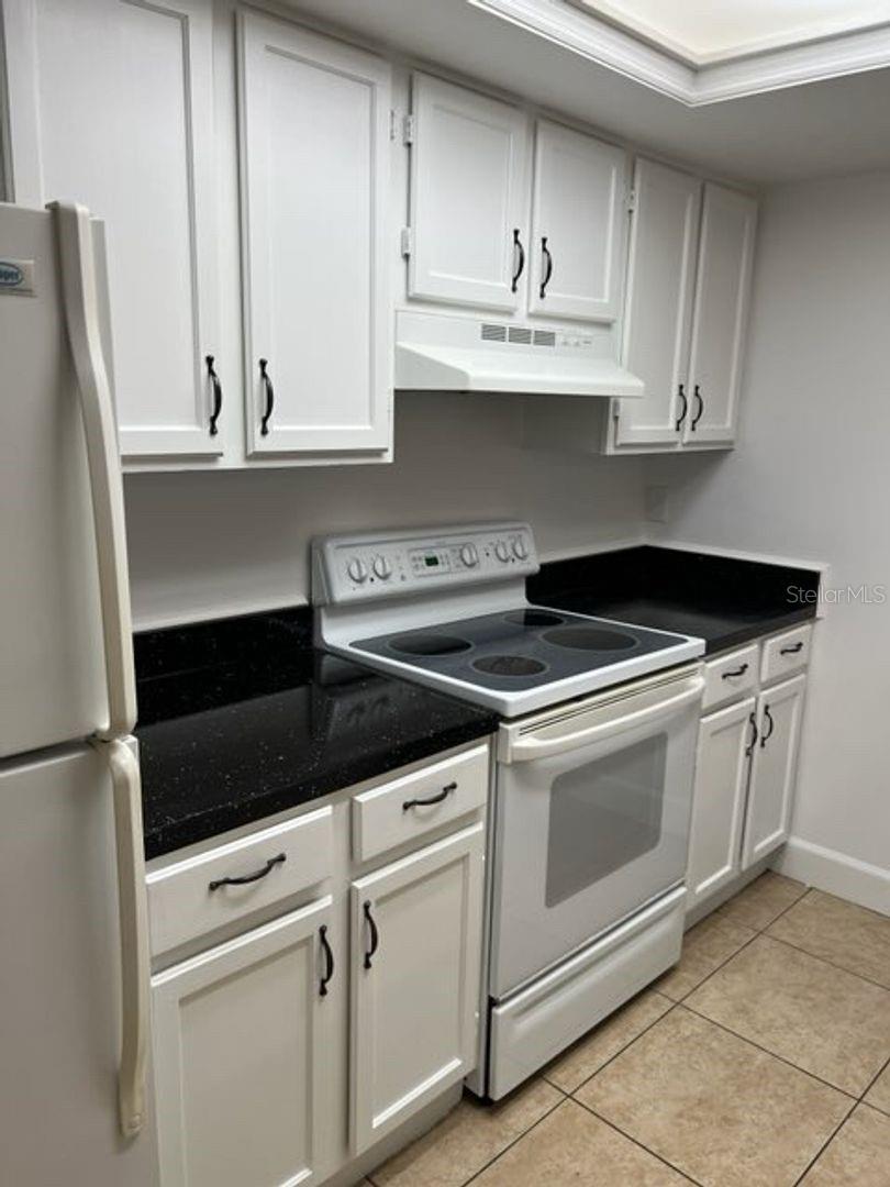 Image 4 of 28 For 5745 10th Place