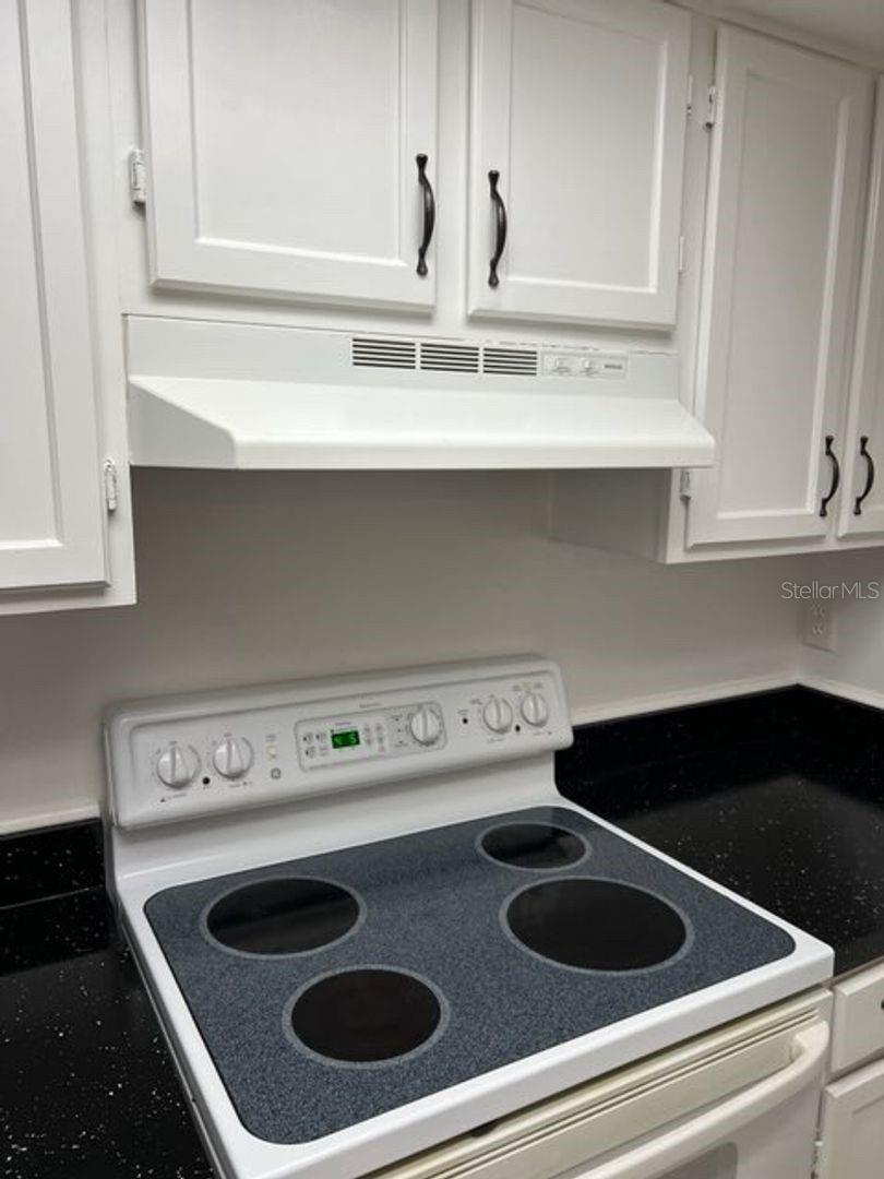 Image 5 of 28 For 5745 10th Place