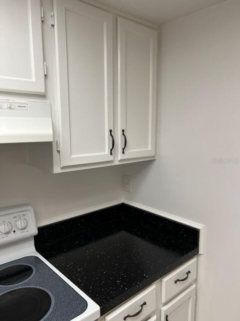 Image 6 of 28 For 5745 10th Place