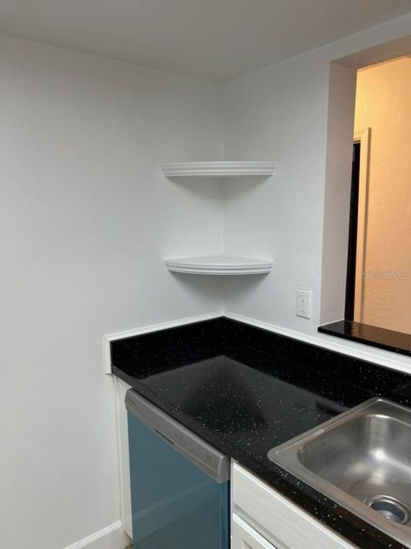 Image 7 of 28 For 5745 10th Place