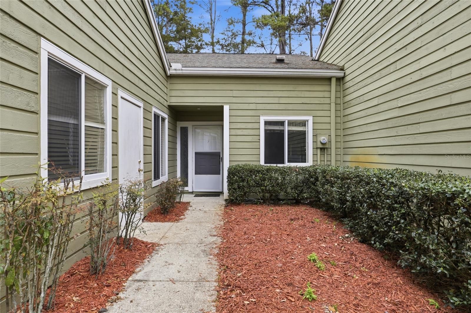 Image 2 of 33 For 826 125th Drive