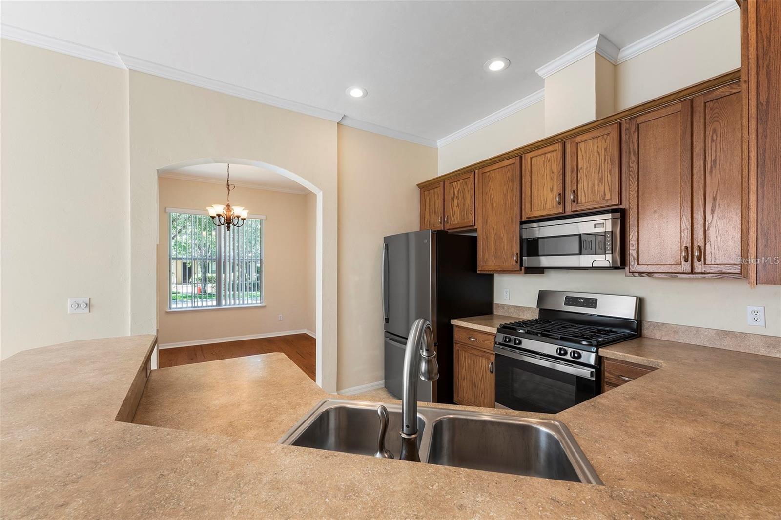 Image 13 of 29 For 8668 77th Avenue