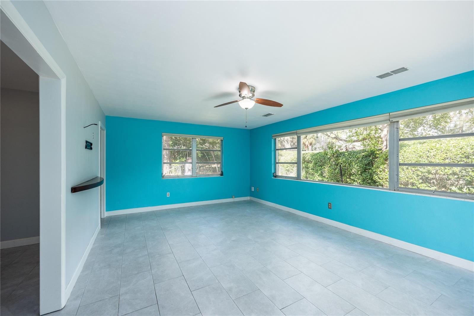 Image 32 of 44 For 1421 30th Street