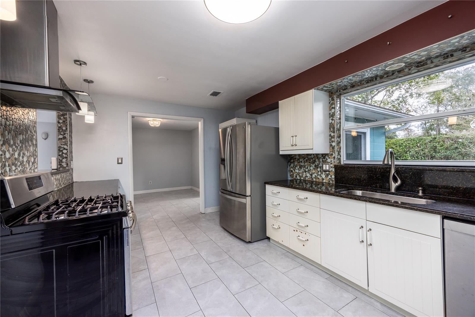 Image 38 of 44 For 1421 30th Street