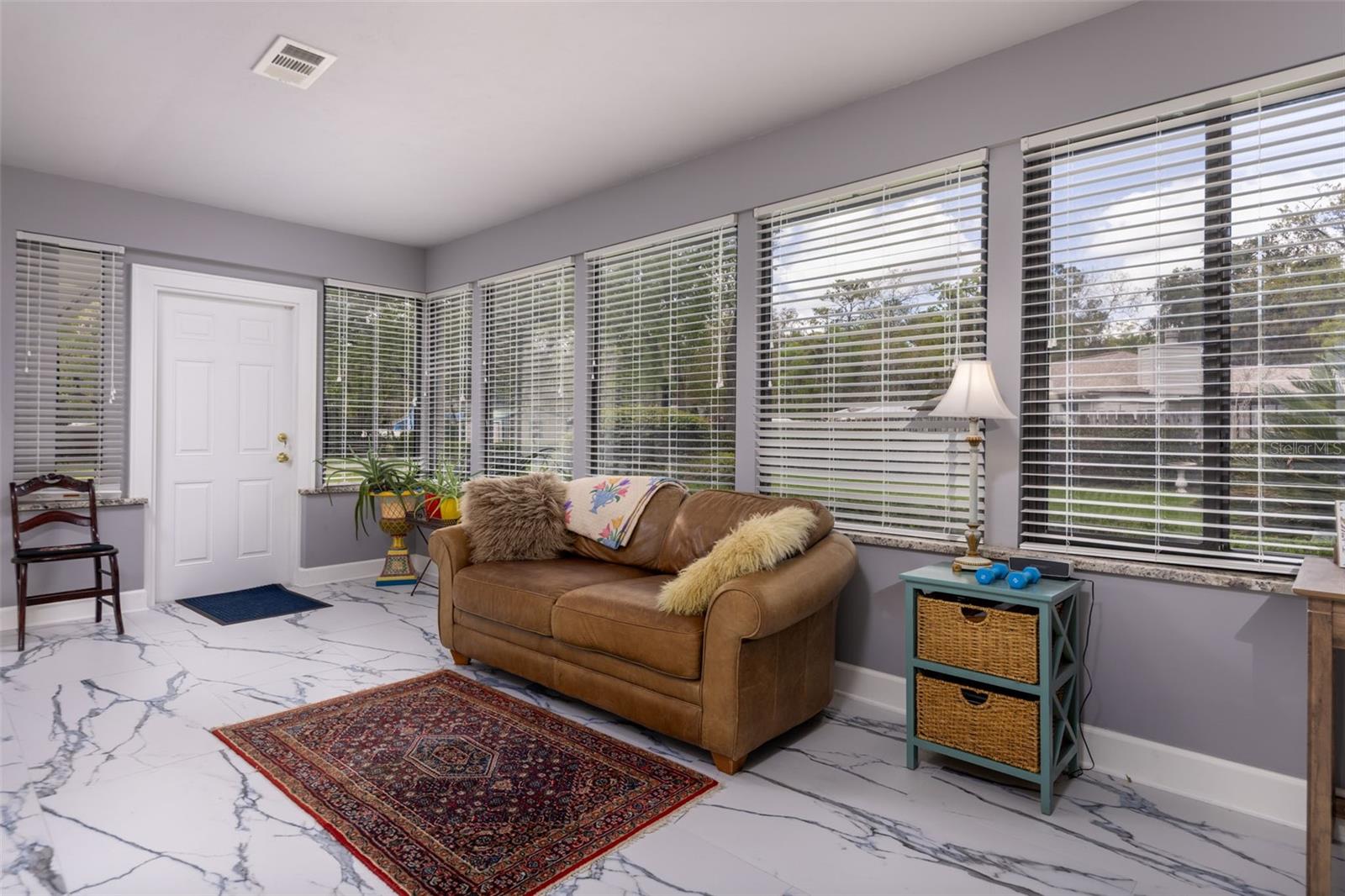 Image 14 of 48 For 3930 32nd Place