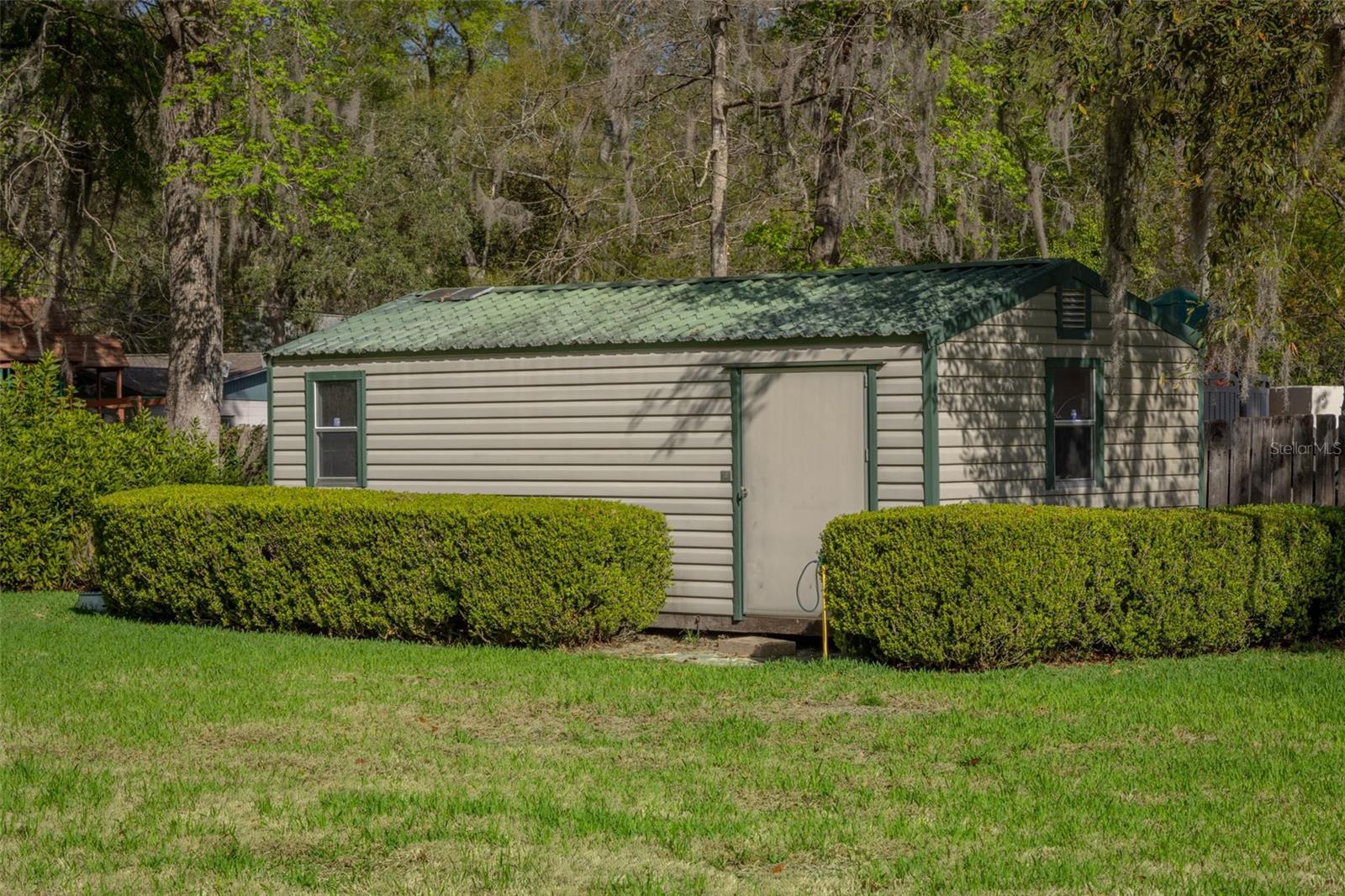 Image 40 of 48 For 3930 32nd Place