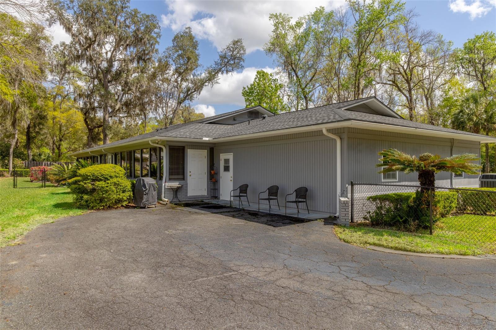 Image 47 of 48 For 3930 32nd Place