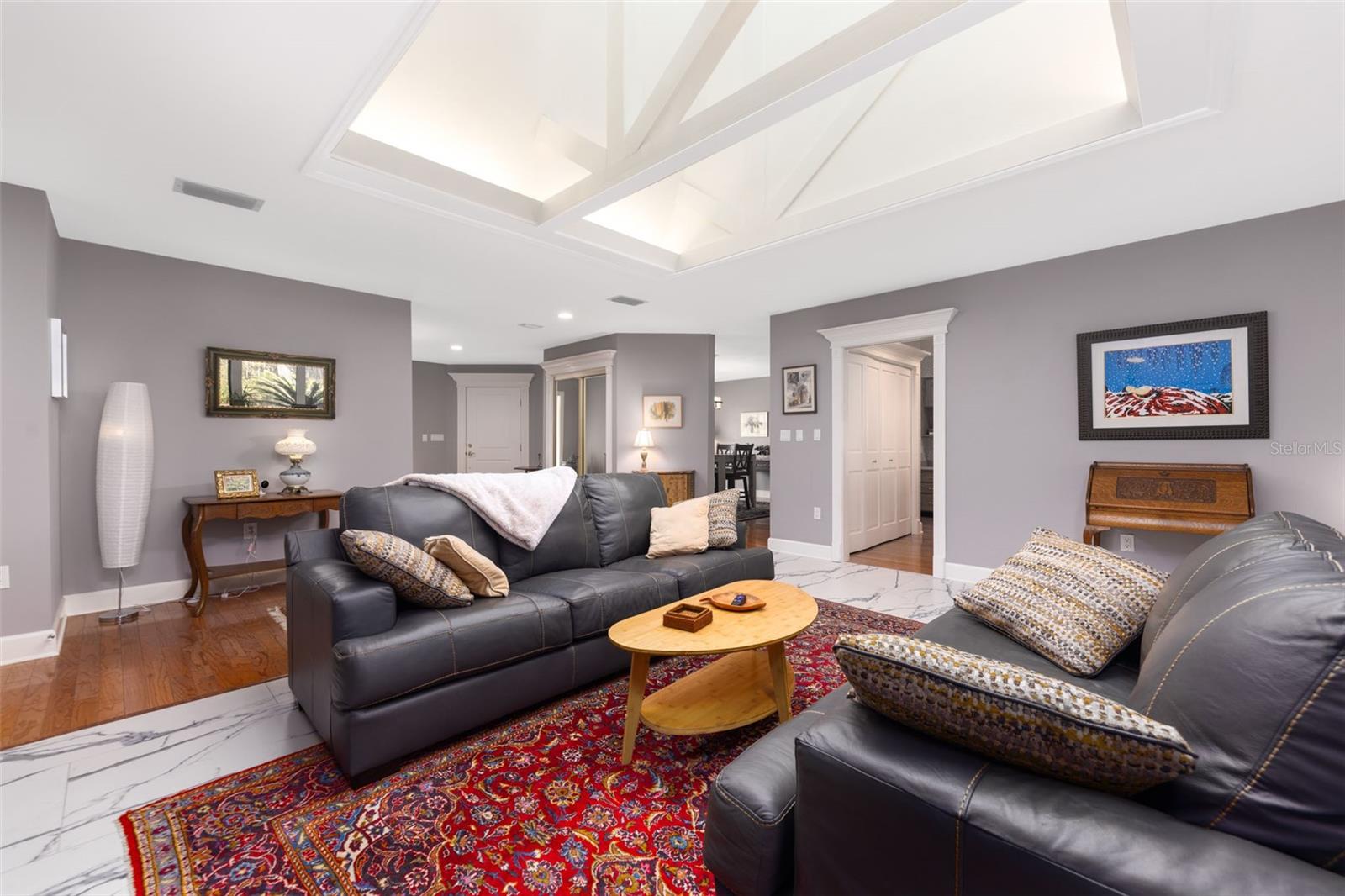 Image 7 of 48 For 3930 32nd Place