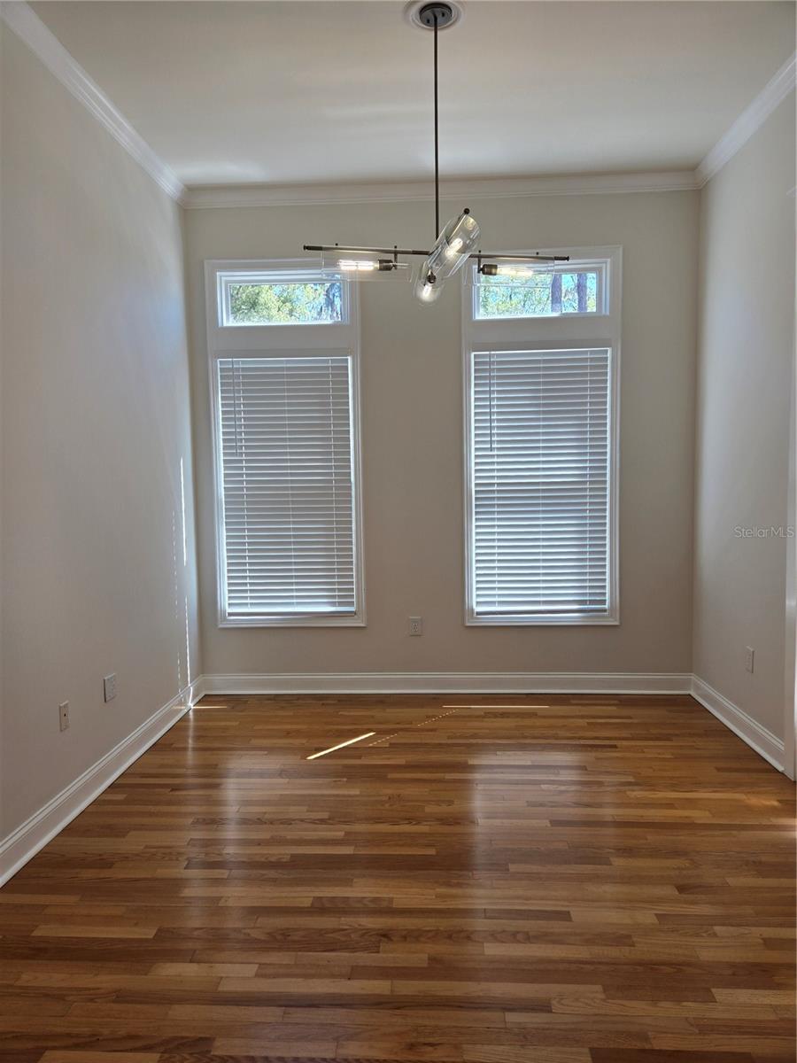 Image 13 of 59 For 6714 40th Terrace