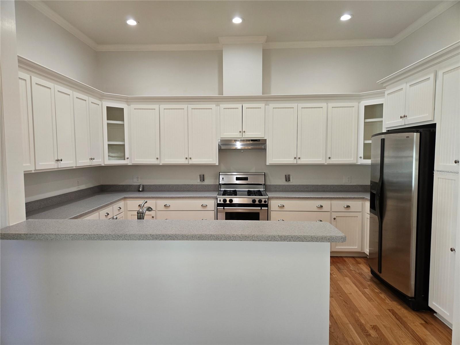 Image 18 of 59 For 6714 40th Terrace