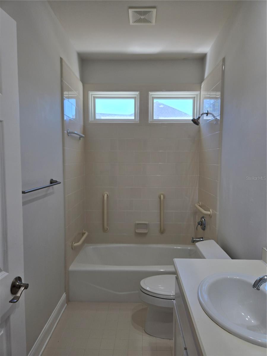 Image 29 of 59 For 6714 40th Terrace