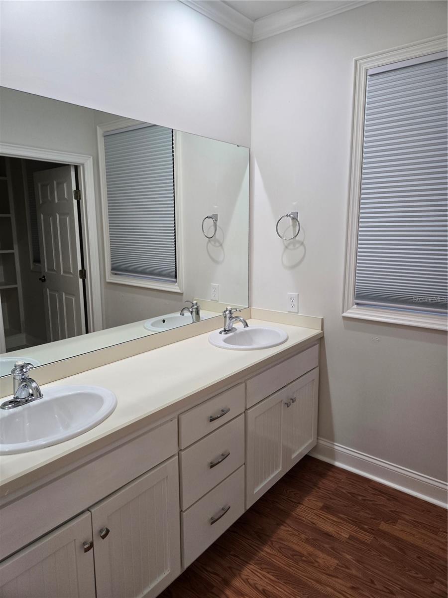 Image 37 of 59 For 6714 40th Terrace