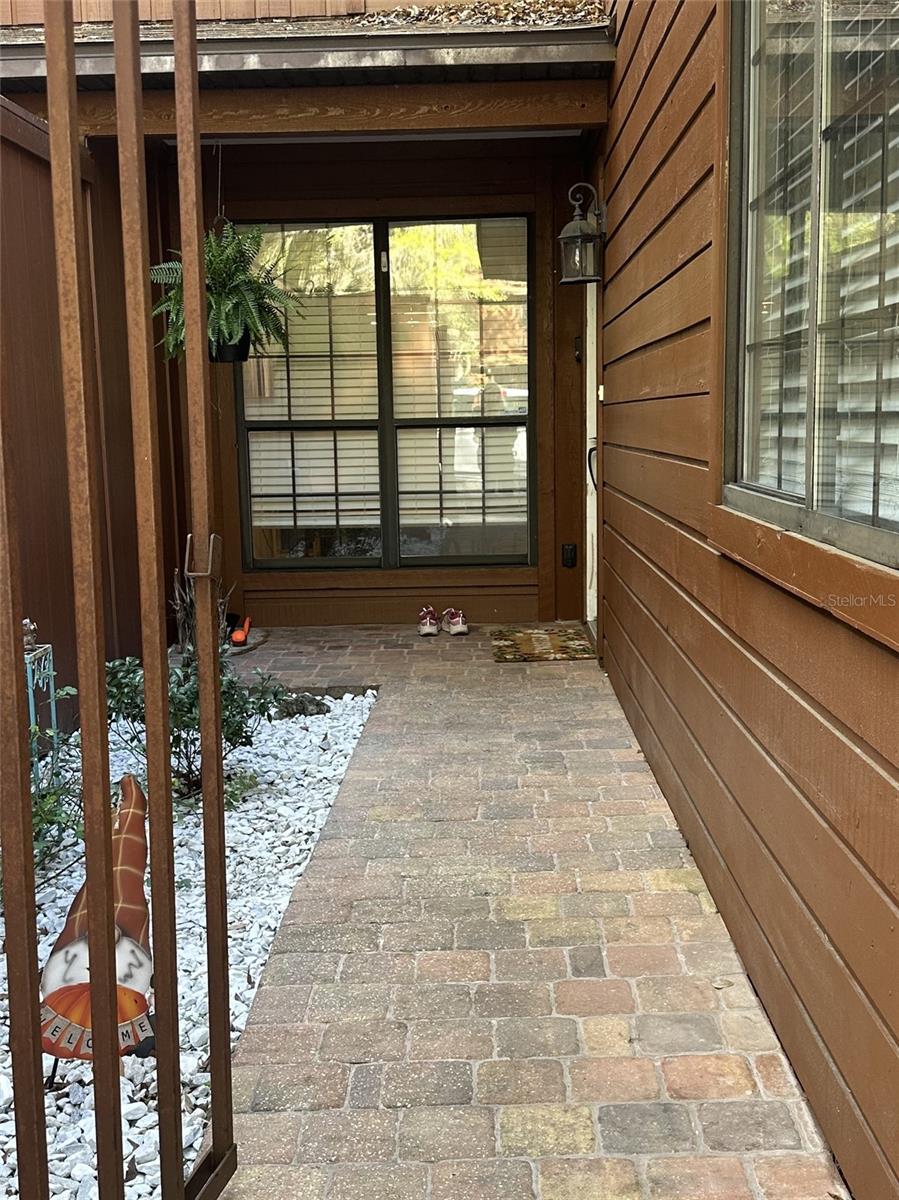 Details for 913 57th Drive, GAINESVILLE, FL 32607