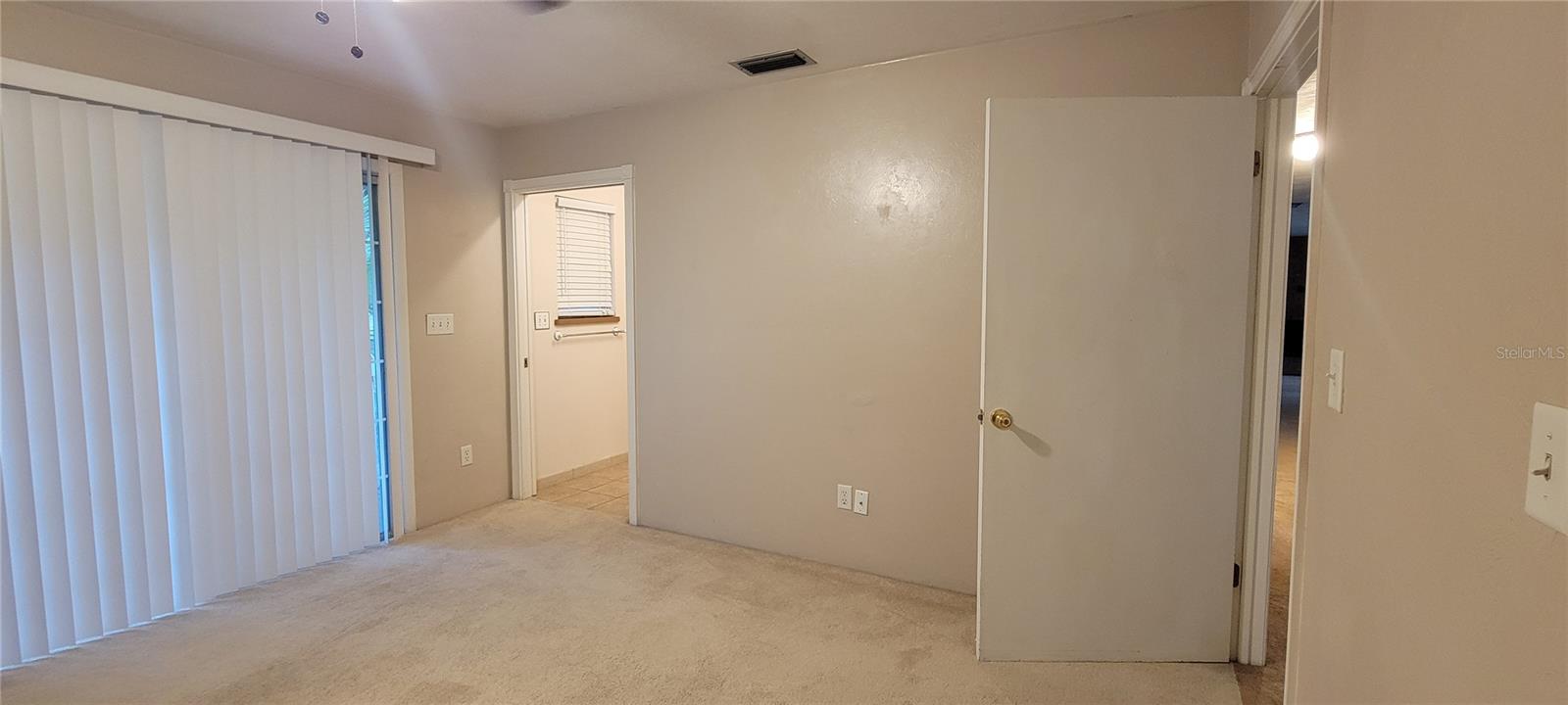 Image 19 of 35 For 115 30th Street