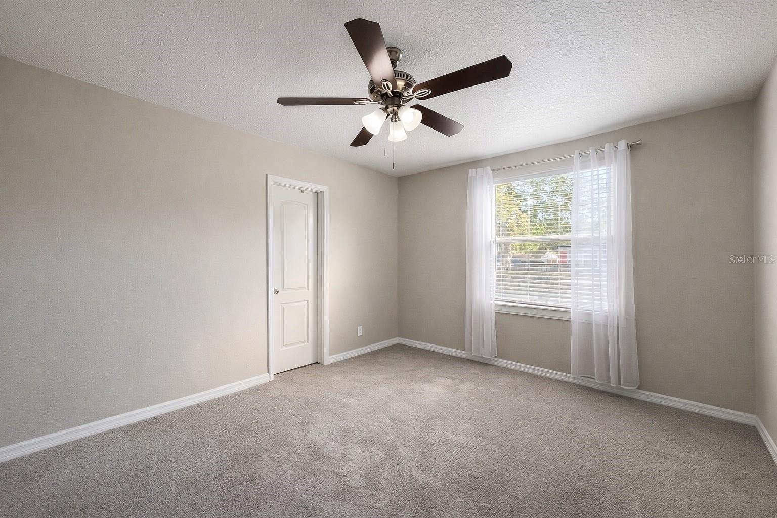 Image 24 of 33 For 509 Murray Drive