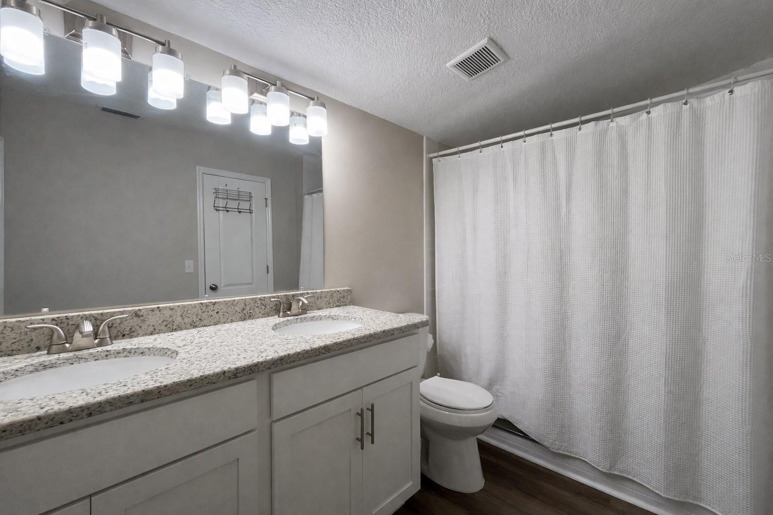 Image 27 of 33 For 509 Murray Drive