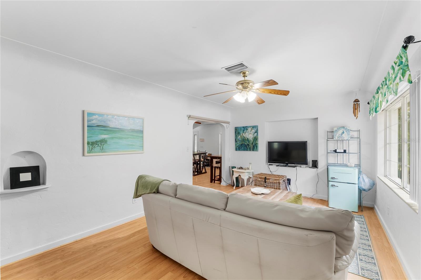 Image 35 of 41 For 1701 38th Avenue