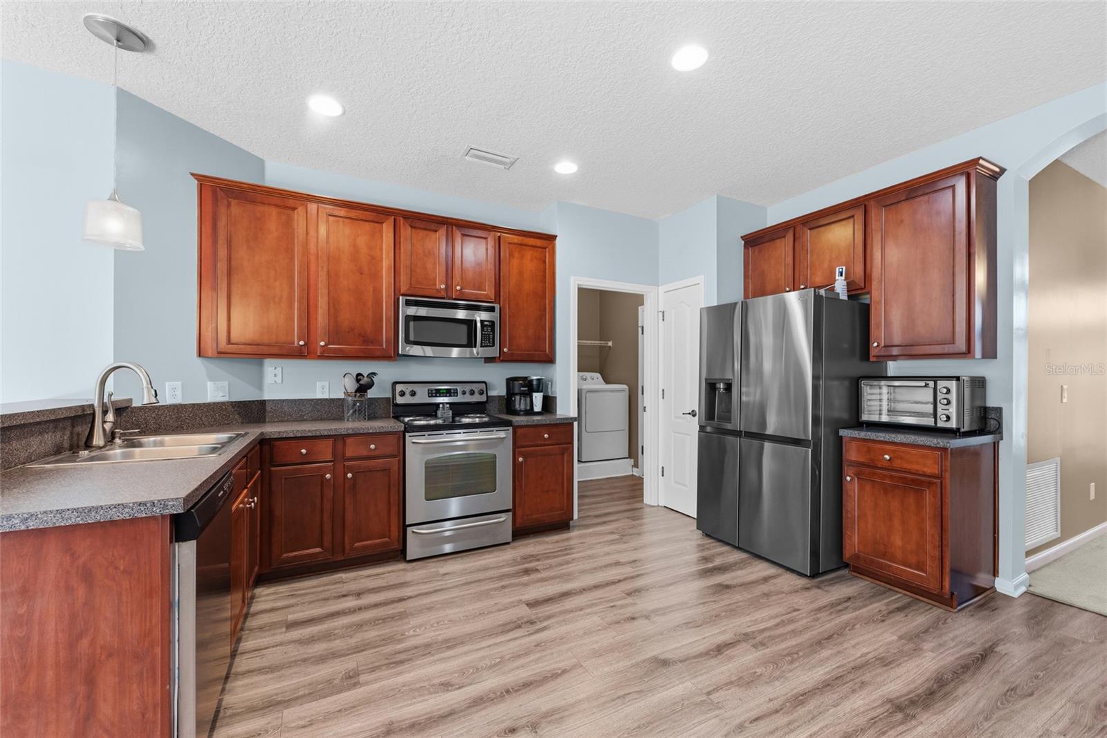 Image 12 of 38 For 45095 Dutton Way