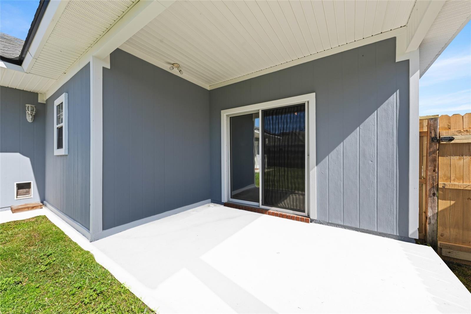 Image 35 of 38 For 45095 Dutton Way