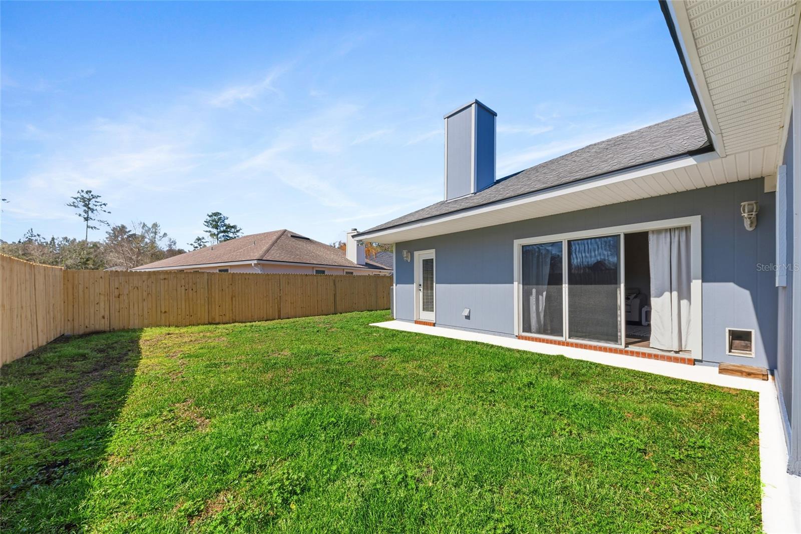 Image 36 of 38 For 45095 Dutton Way