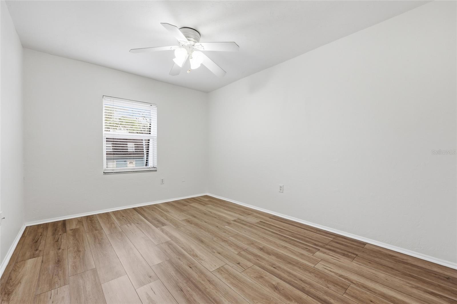 Image 17 of 23 For 501 75th Street F11