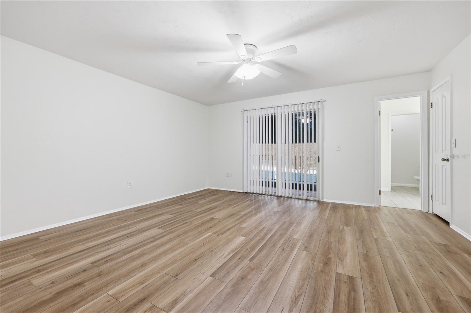 Image 19 of 23 For 501 75th Street F11