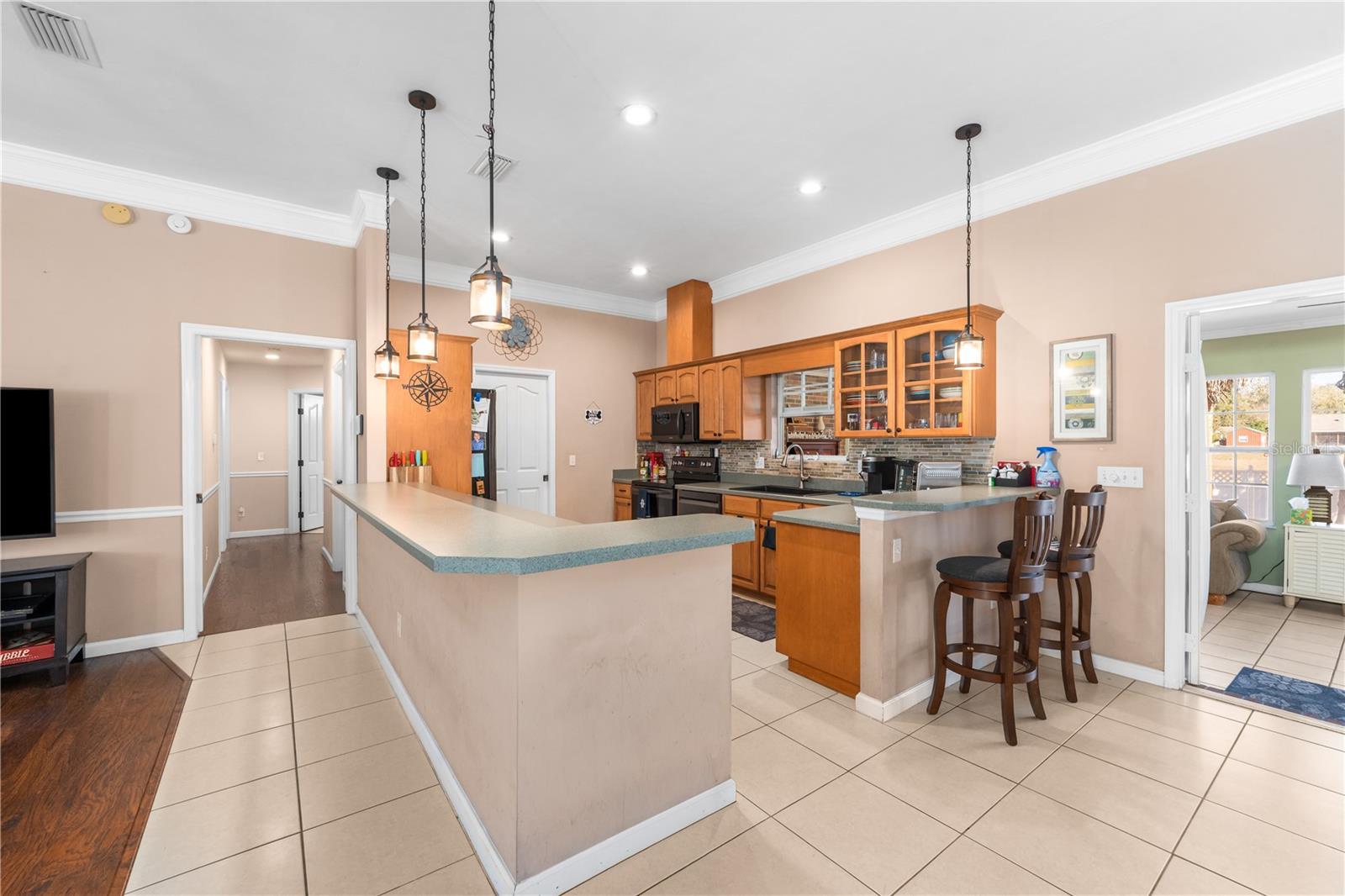 Image 15 of 35 For 25338 21st Place