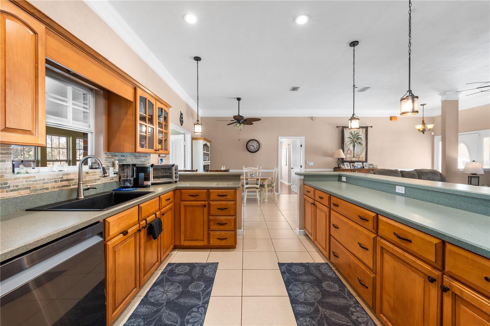 Image 19 of 35 For 25338 21st Place