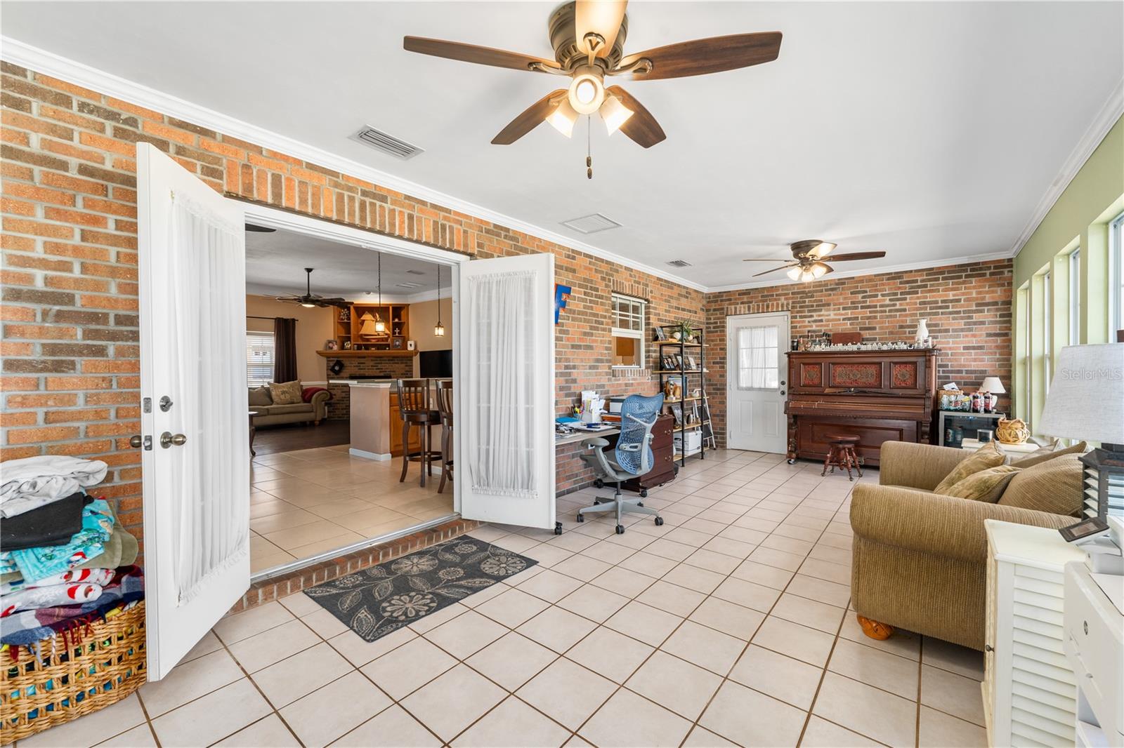 Image 20 of 35 For 25338 21st Place