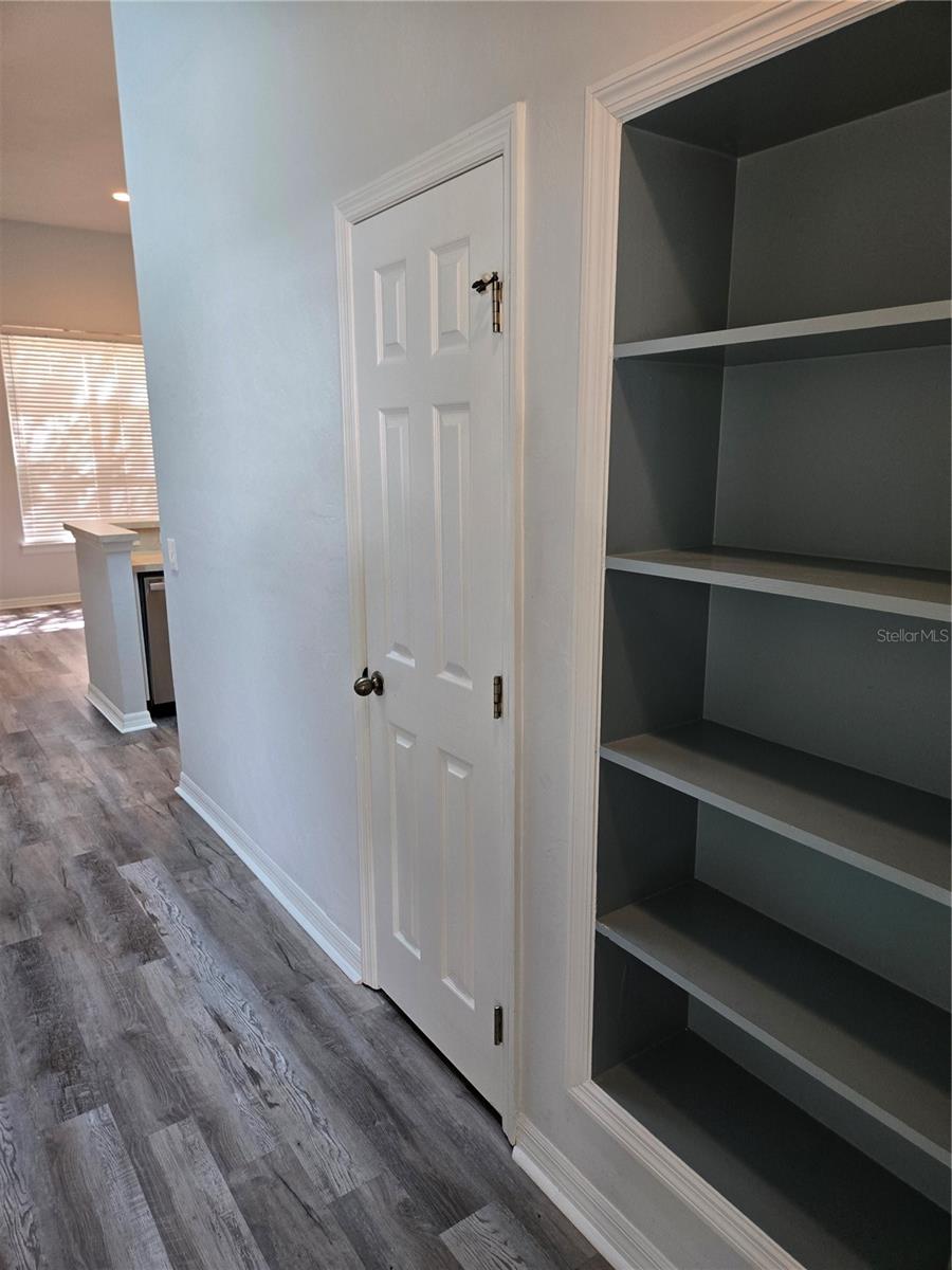 Image 17 of 48 For 13200 Newberry Road Z145