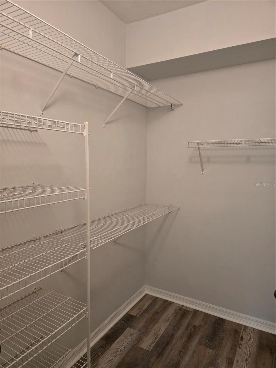 Image 24 of 48 For 13200 Newberry Road Z145