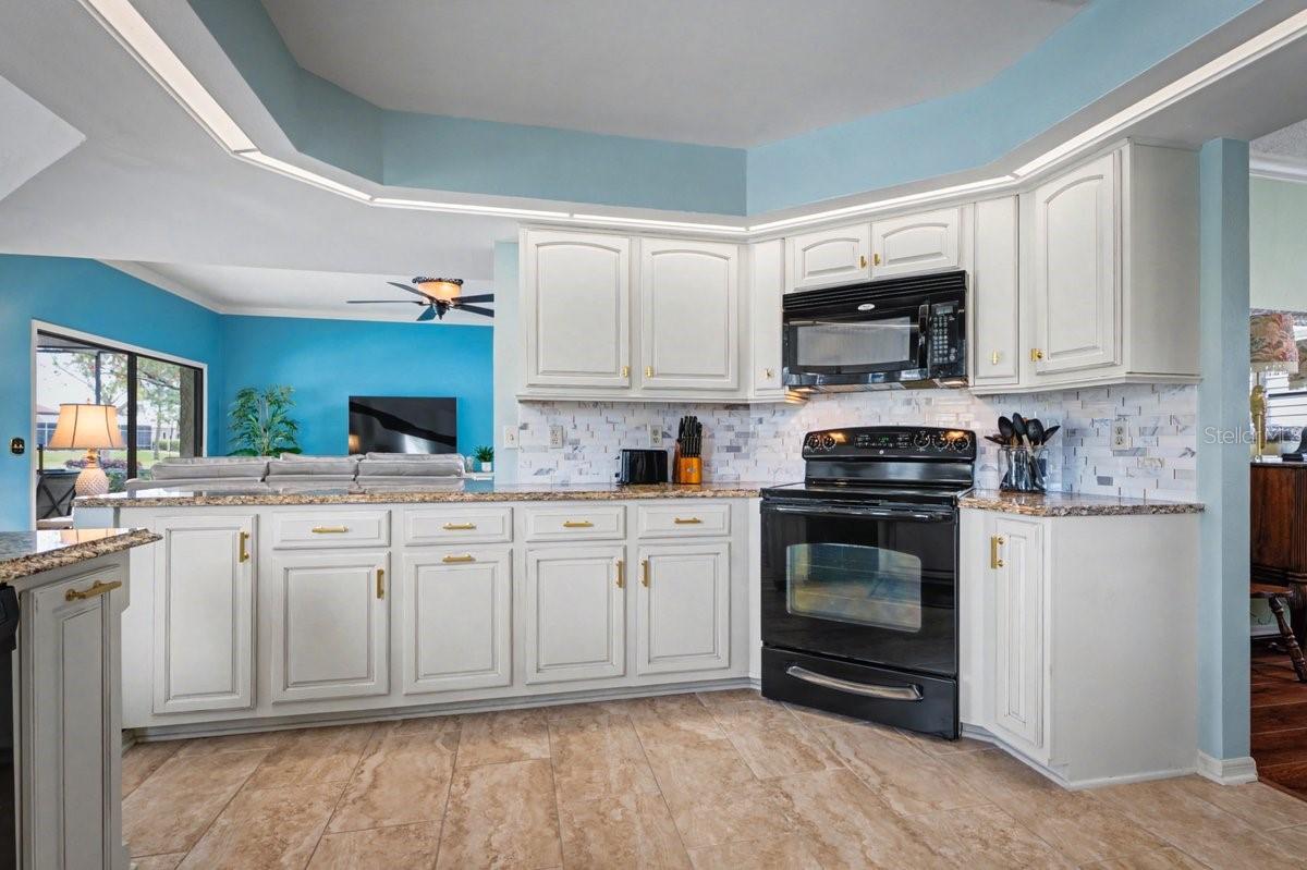 Image 46 of 79 For 1882 Royal Lytham Court