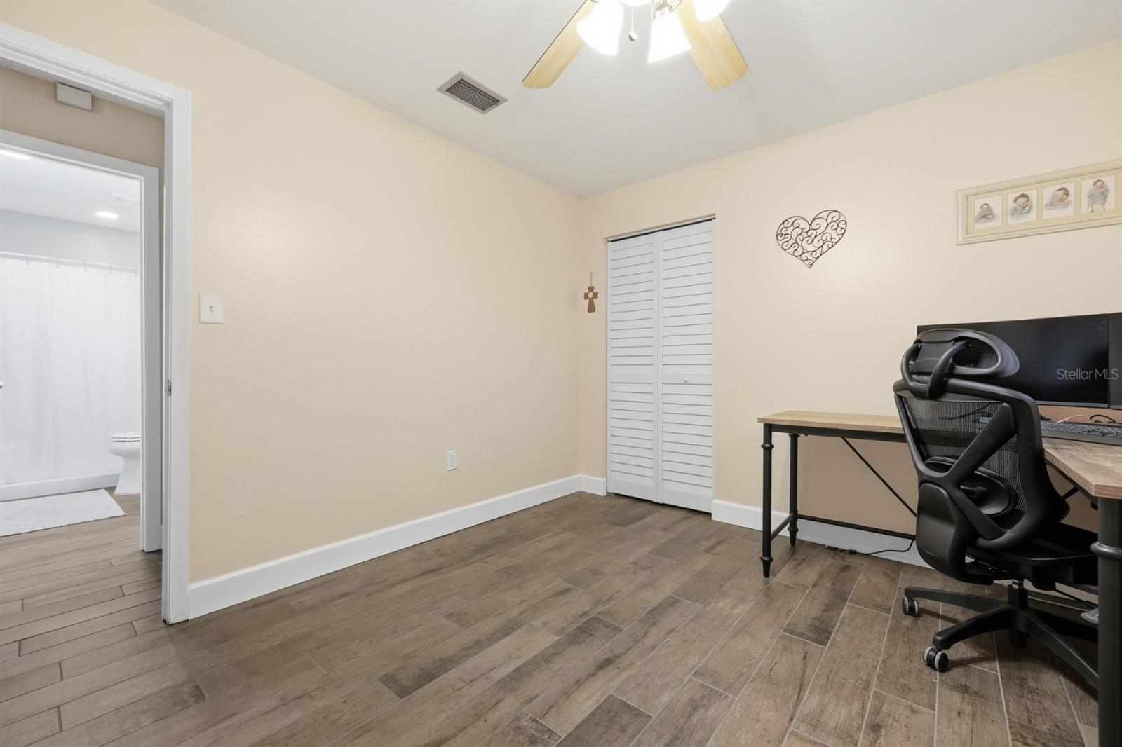 Image 26 of 38 For 2905 100th Street