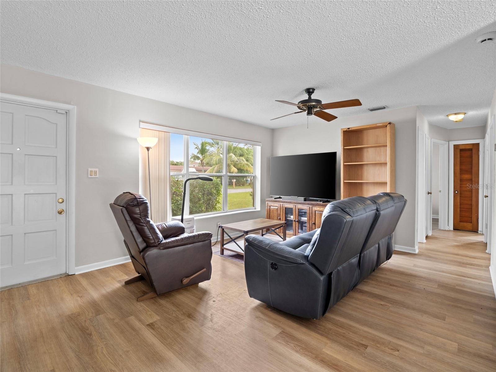 Image 7 of 16 For 336 Jupiter Drive