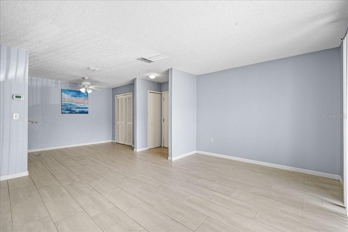 Image 11 of 30 For 3705 27th Street 611